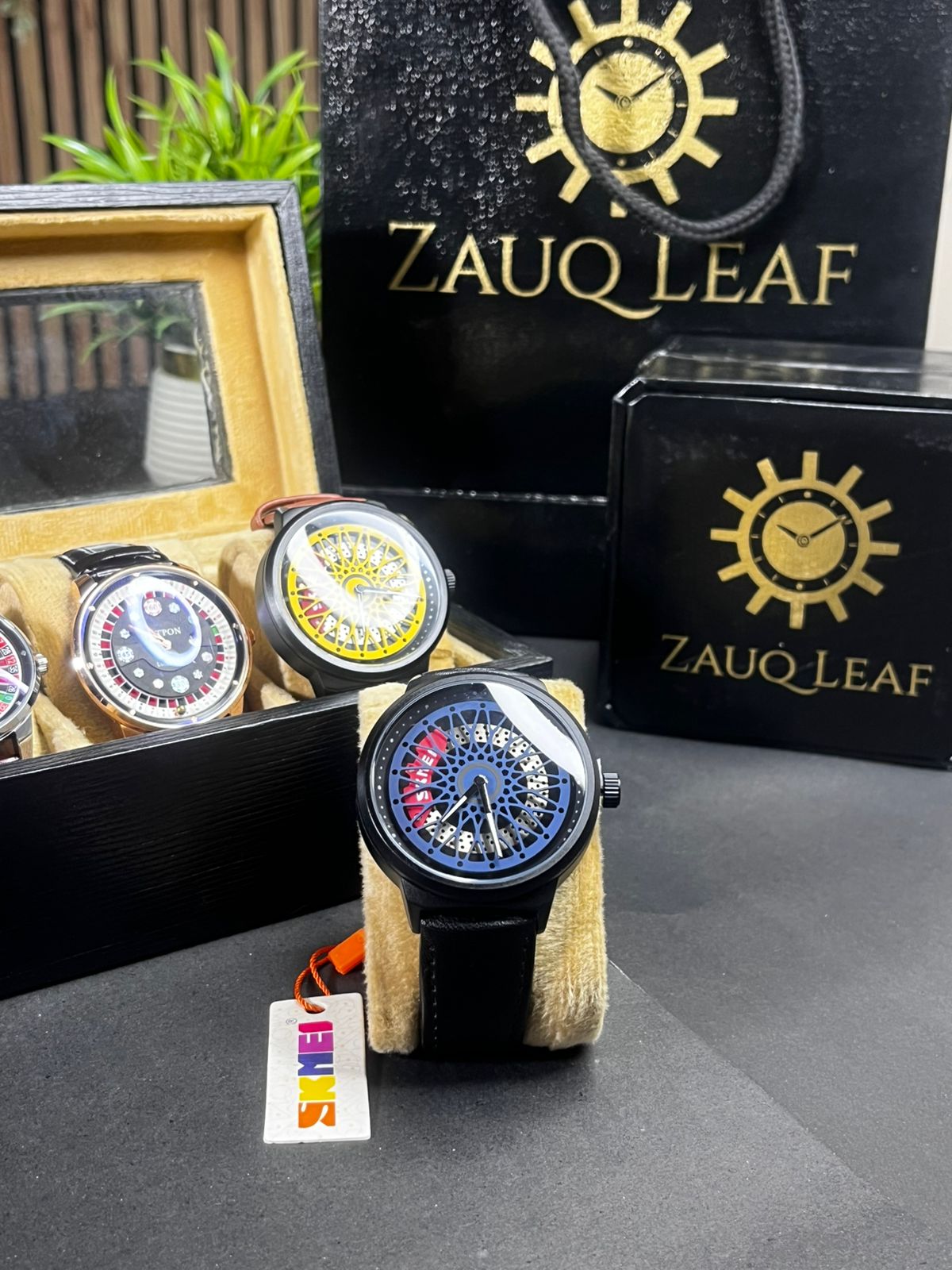 SKMEI Sporty Black Case Blue Wheel Rim Men's Watch